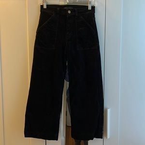 7 For All Mankind Wide Leg Crop Corduroy Pant. Size 26
